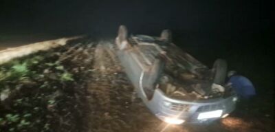 Imagem da notícia Motorista é socorrido após capotar carro na BR-060, em Paraíso das Águas